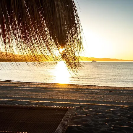 Banus - Puerto Banus Marina Seafront - Premium 2br - 2ba - Outdoor Balcony - Panoramic Marina & Mediterranean Views - Stunning Sunsets - Heart Of Puerto Banus - Direct Access - Steps From El Corte Ing Luxury Shopping * Marbellac
