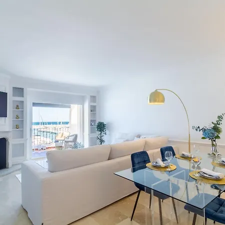 Banus - Puerto Banus Marina Harbour Seafront Apartment Marbella