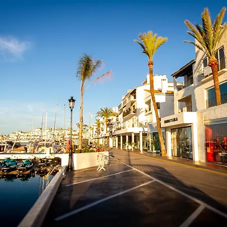 Banus - Puerto Banus Marina Harbour Seafront Apartment
