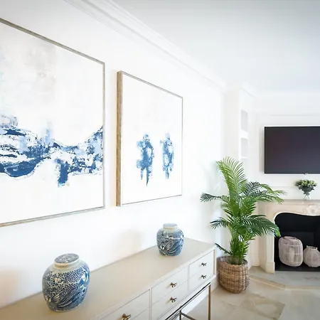 Banus - Puerto Banus Marina Seafront - Premium 2br - 2ba - Outdoor Balcony - Panoramic Marina & Mediterranean Views - Stunning Sunsets - Heart Of Puerto Banus - Direct Access - Steps From El Corte Ing Luxury Shopping Appartement
